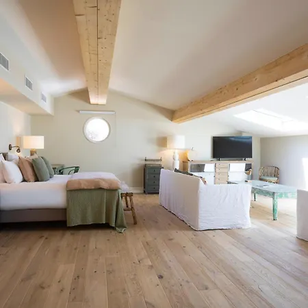 La Bastide D'antoine Отель 4*