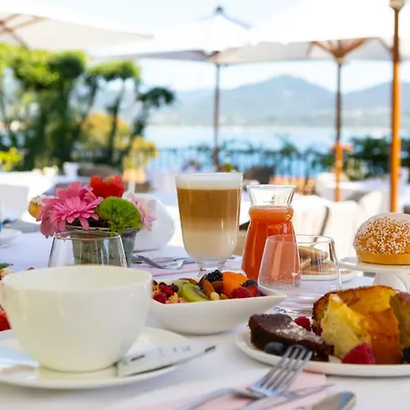 Hotel La Bastide D'antoine 4*