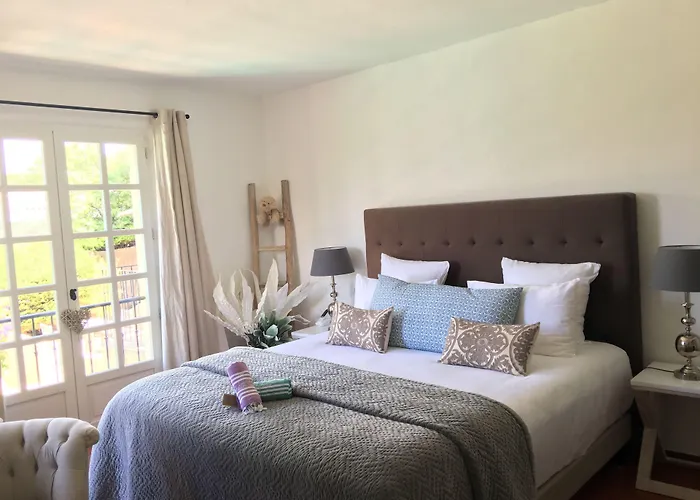 Hotel La Bastide D'antoine 4*
