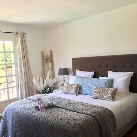 Hotel La Bastide D'antoine 4*