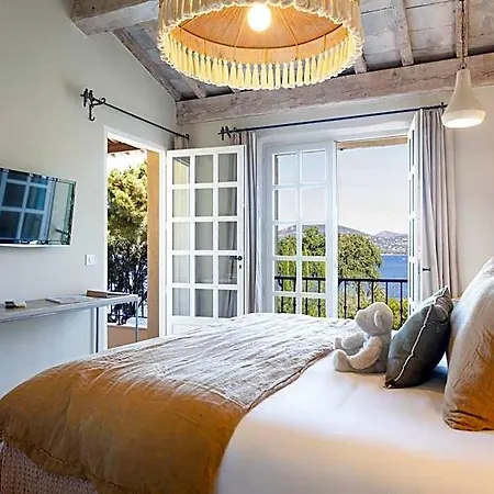 La Bastide D'antoine מלון 4*